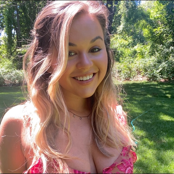 Meet your Posher, Suzanne - Picture 5 of 6